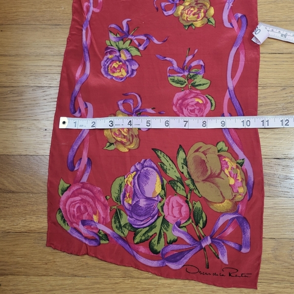Oscar de la Renta Red Pink Purple Floral Scarf 50" x 11" - Picture 5 of 5